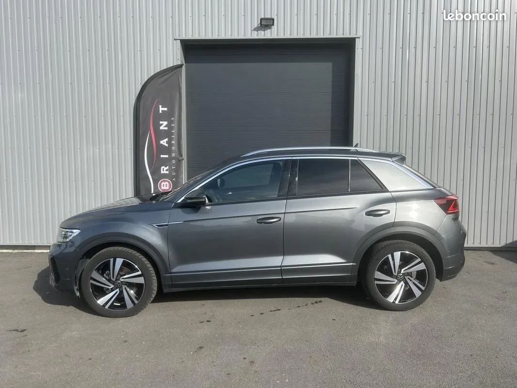 Volkswagen T-Roc 2025 photo 2