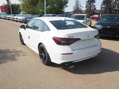 Honda Civic 2026 photo 3