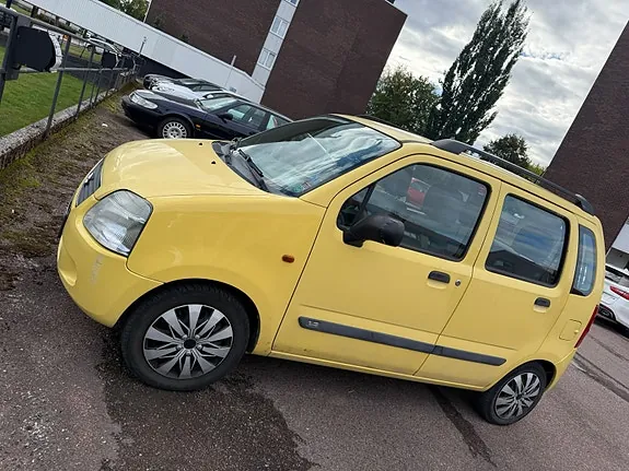 Suzuki Wagon R 2000 photo 2