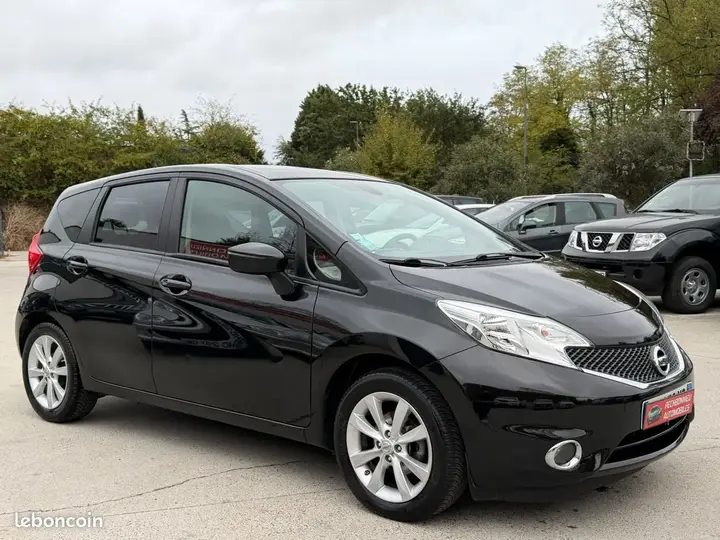 Nissan Note 2014 photo 3