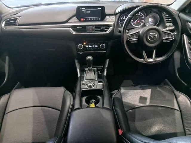 Mazda Atenza Wagon 2016 photo 3