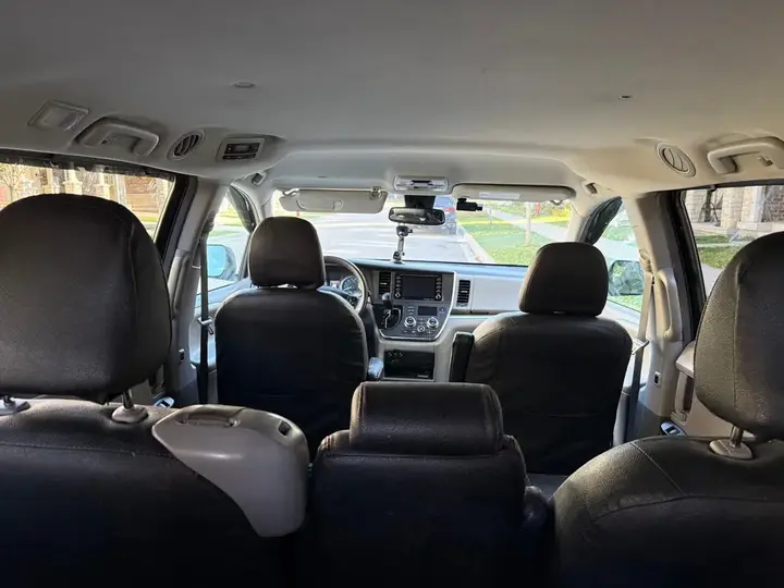 Toyota Sienna 2019 photo 5
