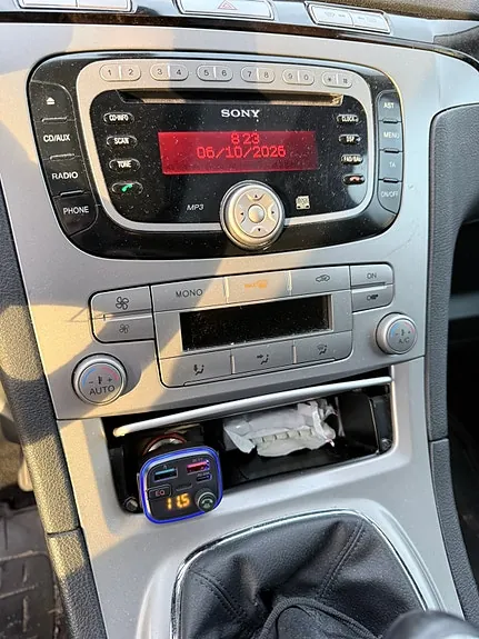 Ford Galaxy 2007 photo 2