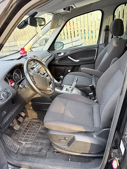 Ford Galaxy 2007 photo 4