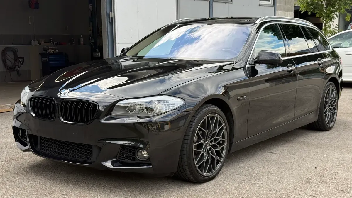 BMW 5 Series 2012 photo 3