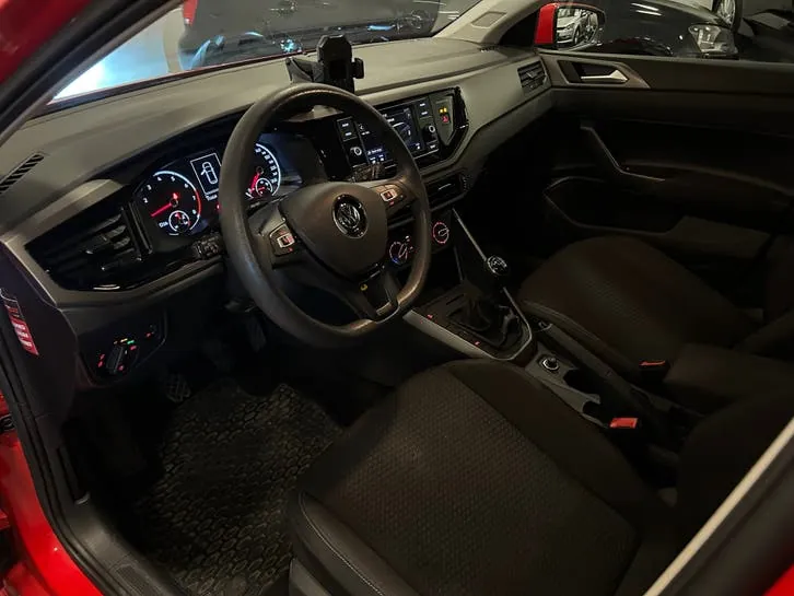 Volkswagen Polo 2018 photo 3
