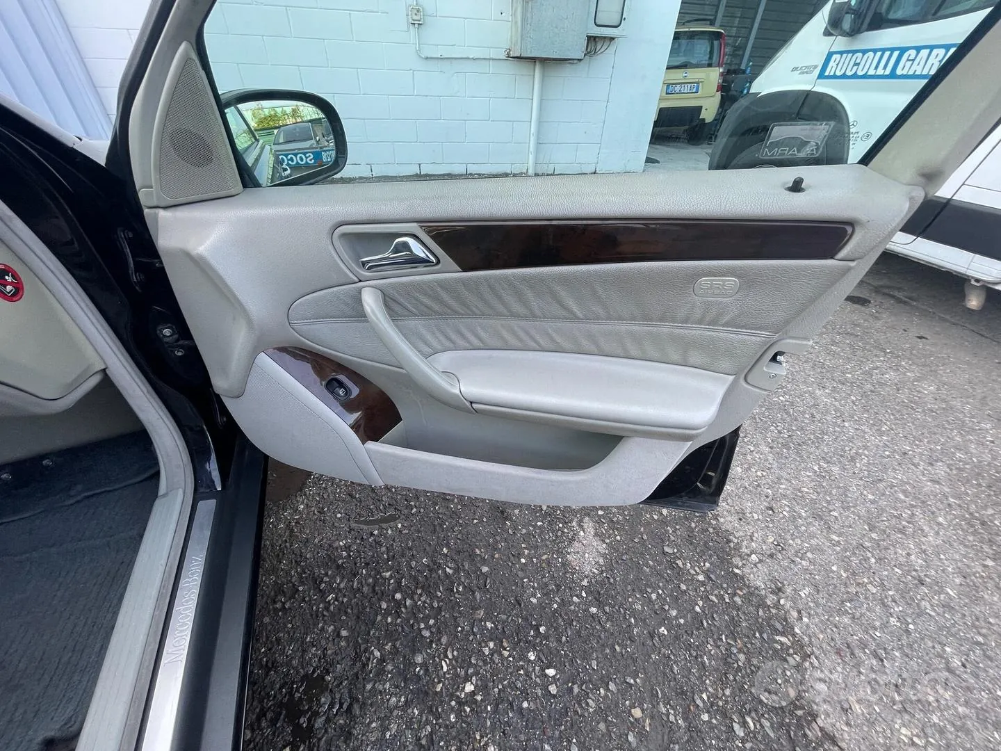 Mercedes-Benz C-Class 2002 photo 4