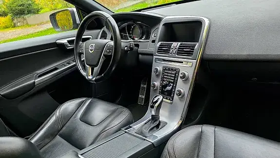 Volvo Xc60 2017 photo 4