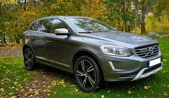 Volvo Xc60 2017 photo 2
