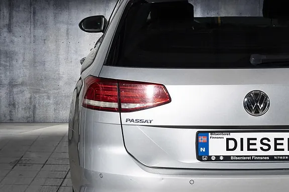 Volkswagen Passat 2017 photo 5