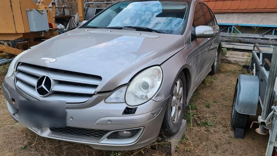 Mercedes-Benz R-Class