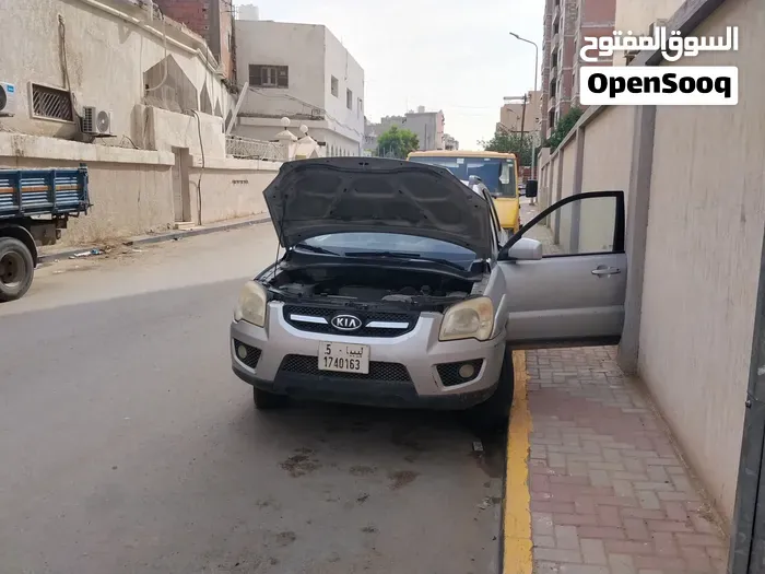 Kia Sportage 2010 photo 2