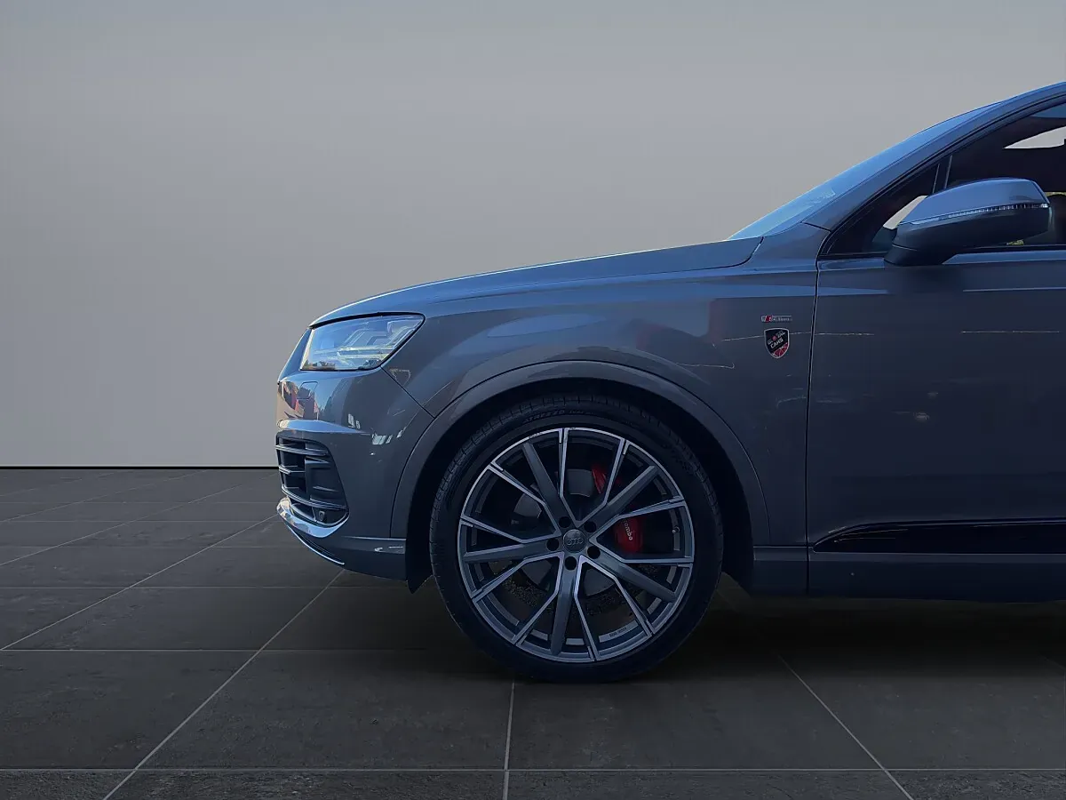 Audi Q7 2016 photo 3