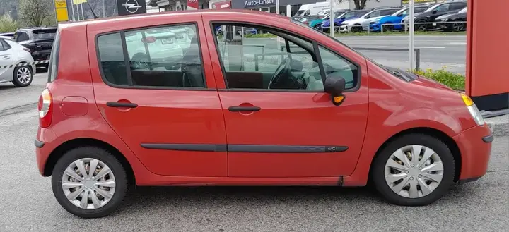 Renault Modus 2006 photo 2