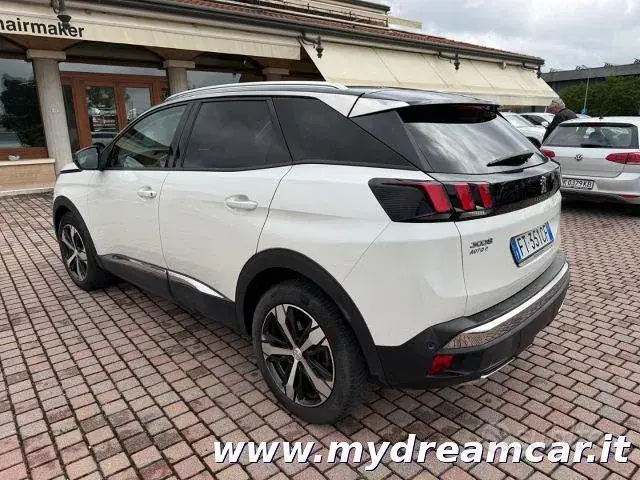 Peugeot 3008 2018 photo 5