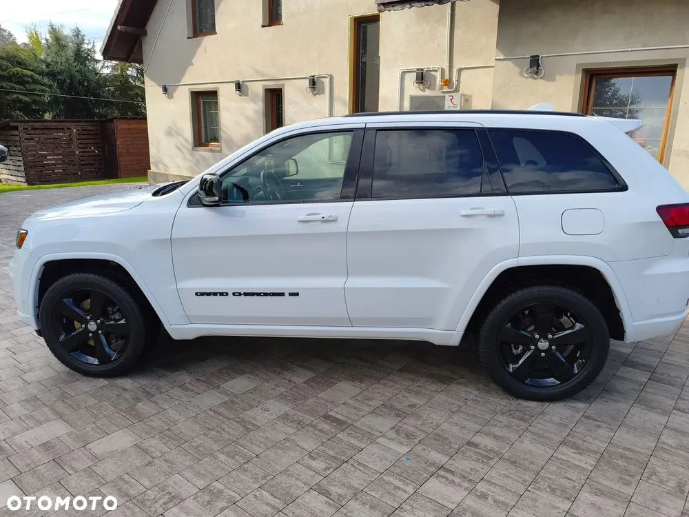 Jeep Grand Cherokee 2020 photo 4