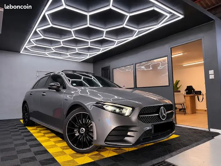 Mercedes-Benz A-Class 2020 photo 2