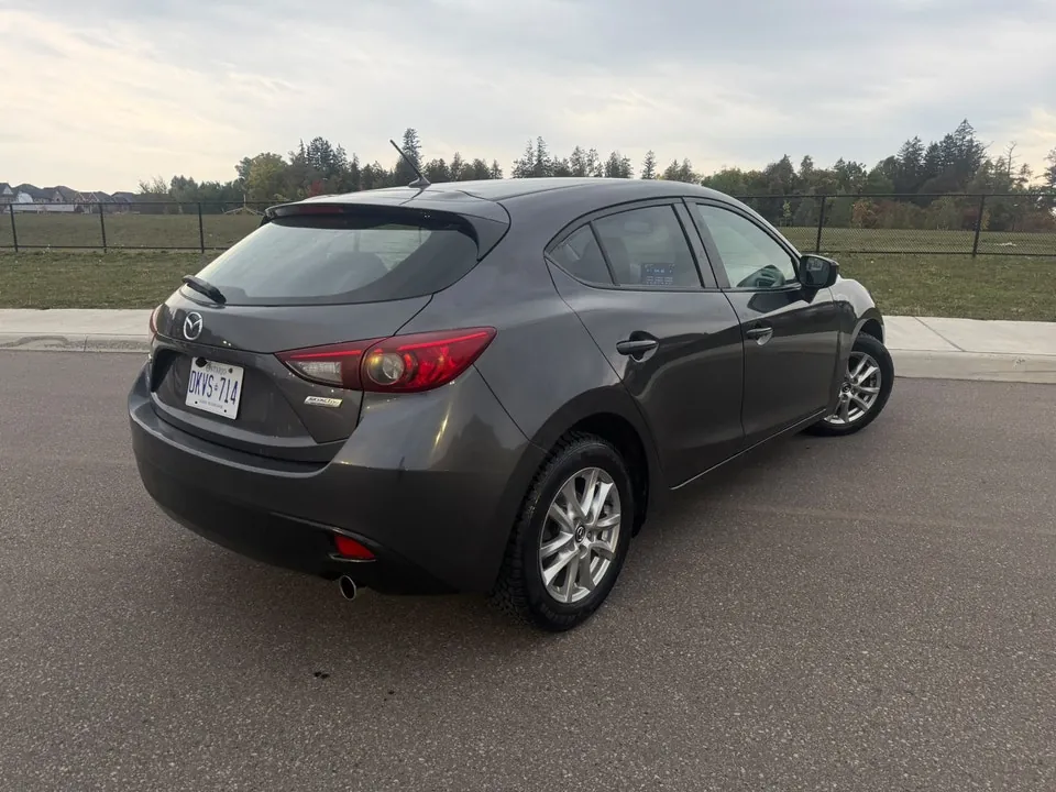Mazda Mazda3 2014 photo 3