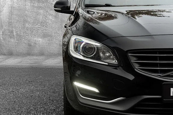 Volvo V60 2015 photo 4