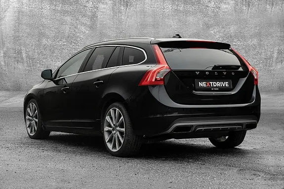 Volvo V60 2015 photo 5