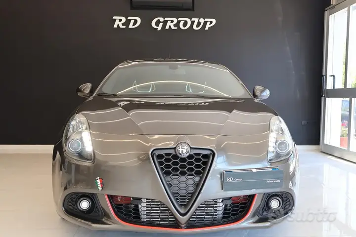 Alfa Romeo Giulietta 2014 photo 2