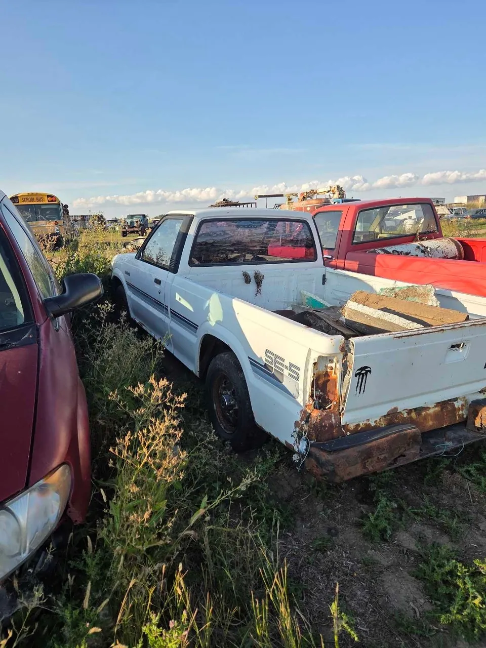 Mazda B-Series Pickups 1992 photo 3