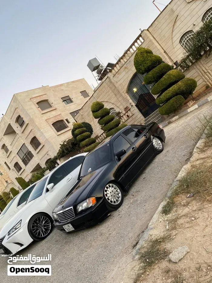 Mercedes-Benz C-Class 1999 photo 2