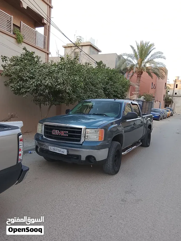GMC Sierra 2008 photo 2