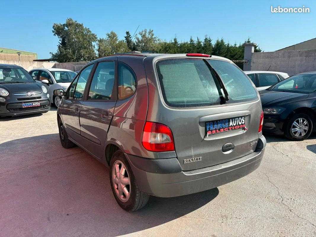 Renault Scenic 2000 photo 4