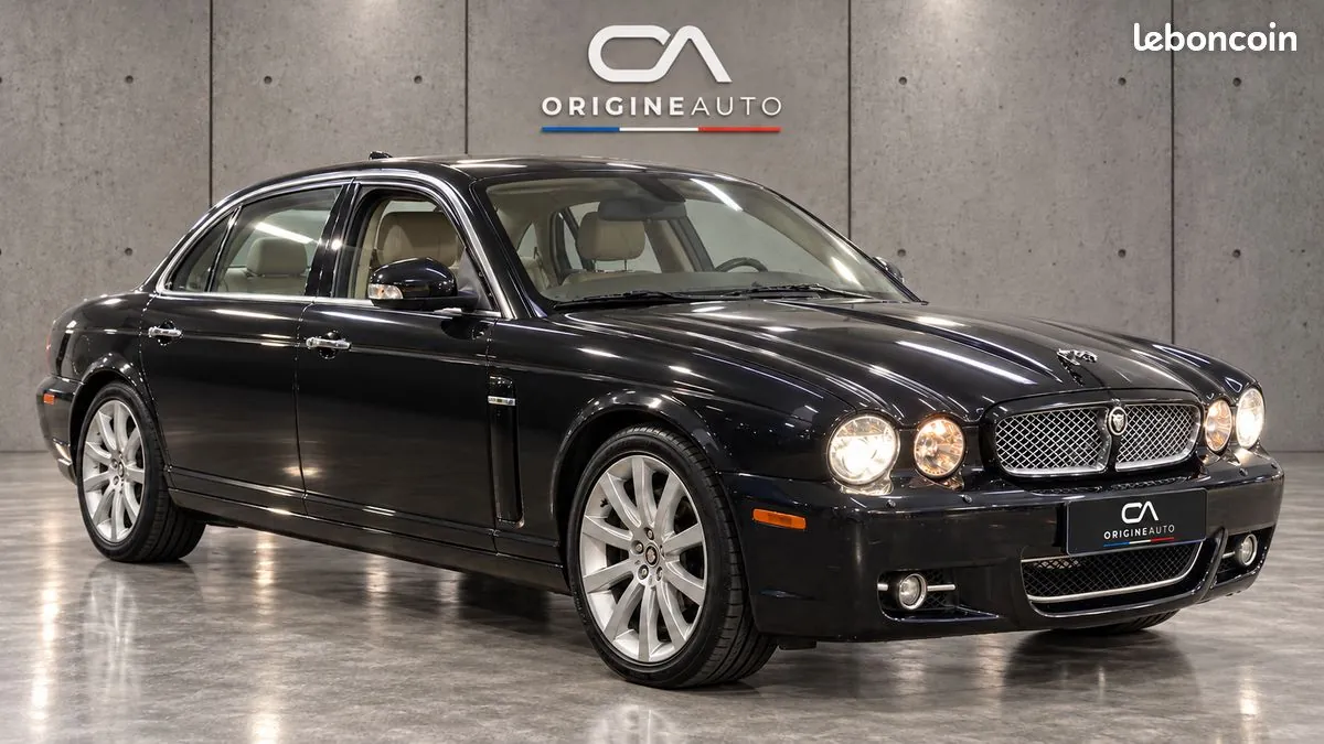 Jaguar Xj