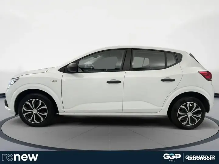 Dacia Sandero 2022 photo 2