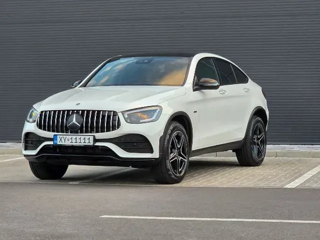 Mercedes-Benz Glc Kupé 2022 photo 3