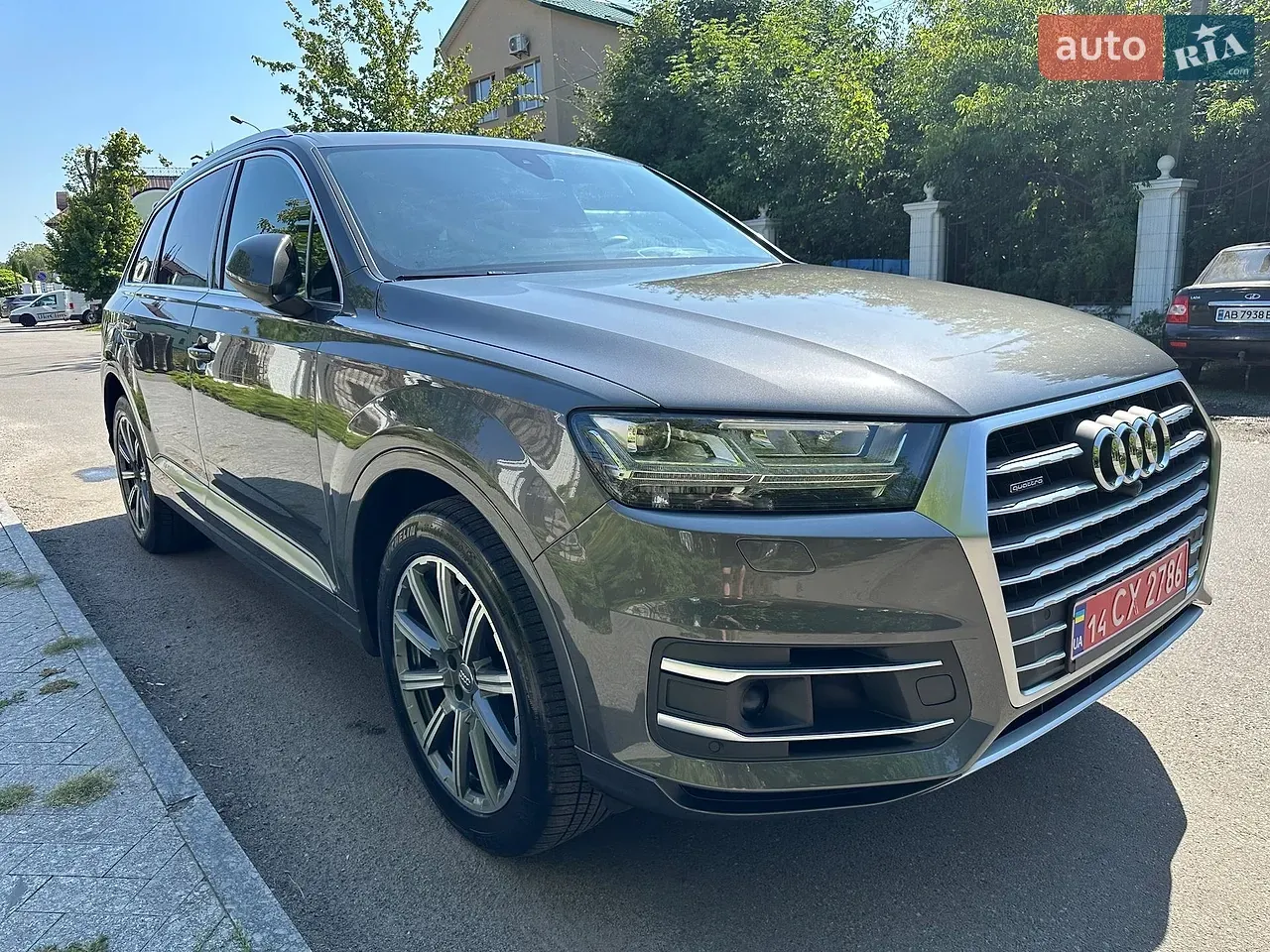 Audi Q7 2018 photo 3