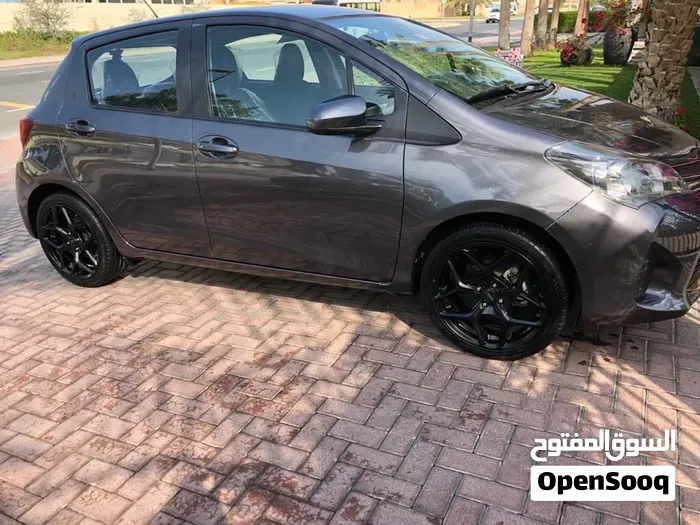 Toyota Yaris 2017 photo 3