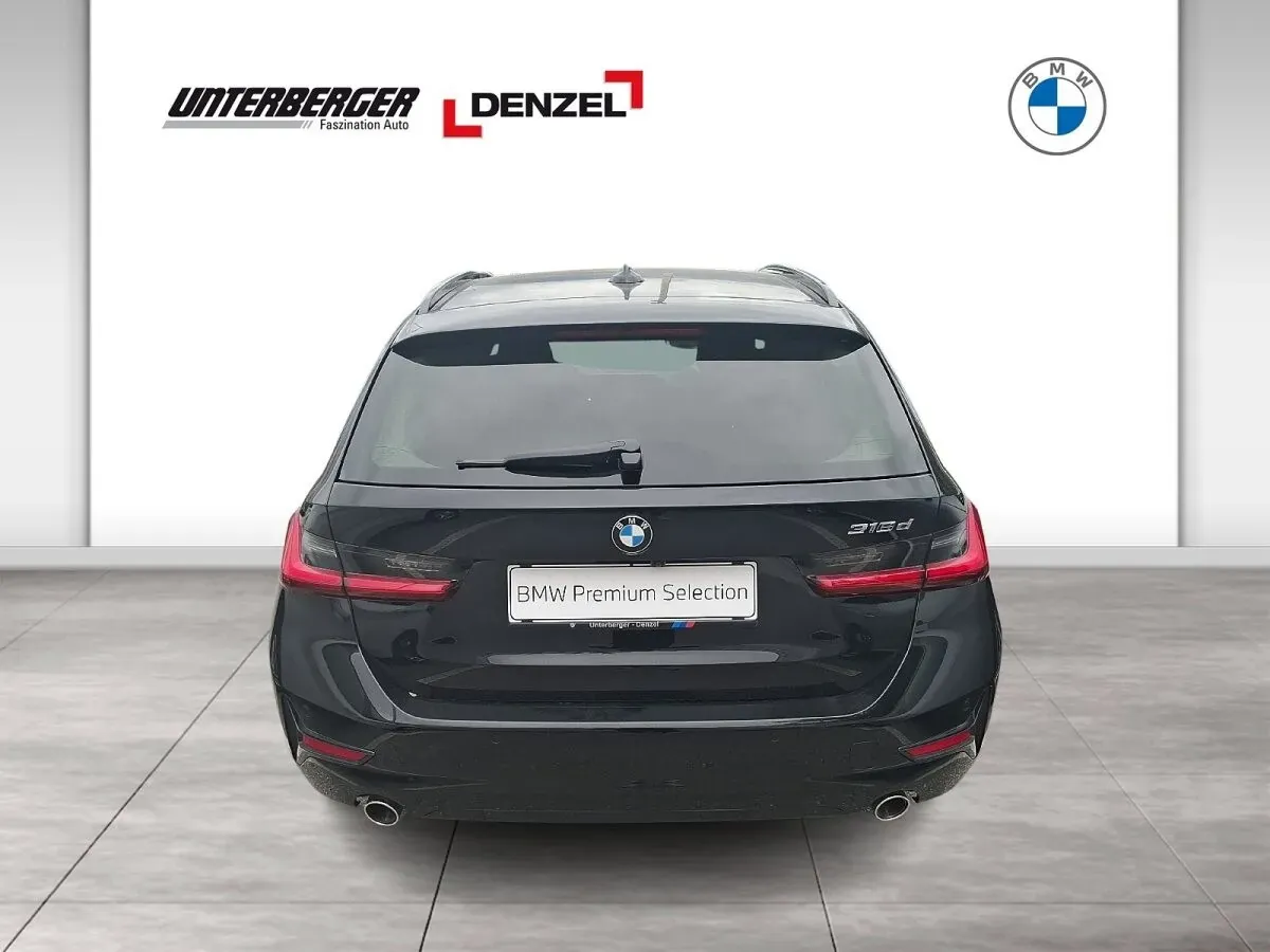 BMW 3 Series 2020 photo 2
