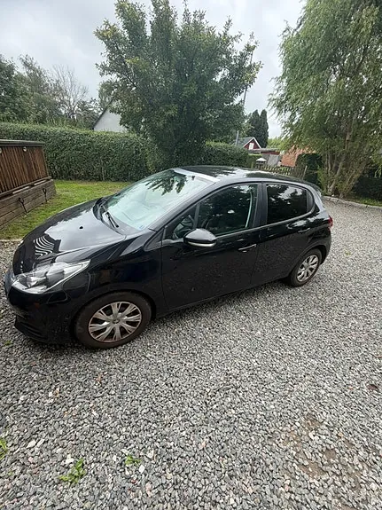 Peugeot 208 2016 photo 4