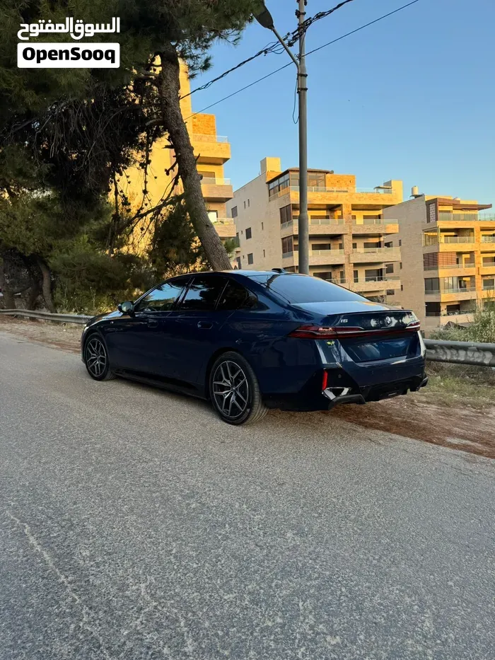 BMW 5 Series 2024 photo 3