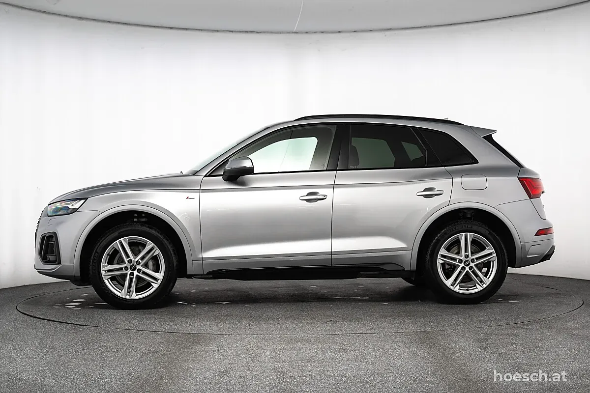 Audi Q5 2024 photo 3