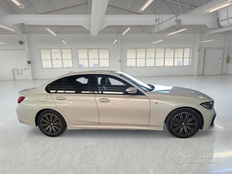 BMW 320 2021 photo 3