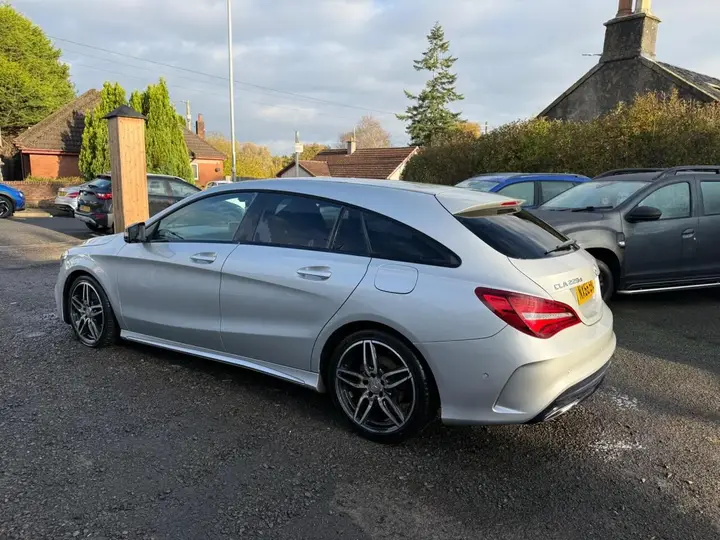 Mercedes-Benz Cla 2016 photo 5