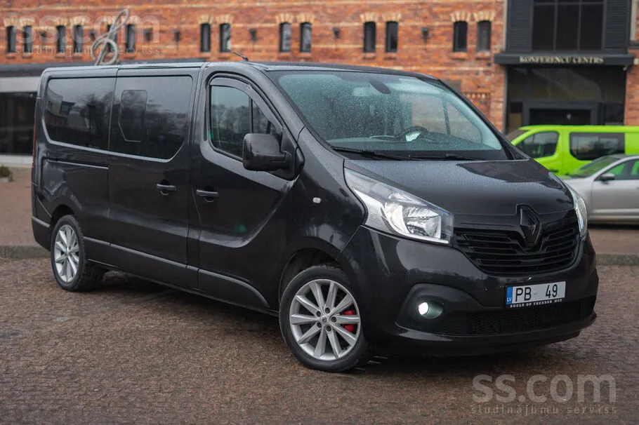Renault Trafic 2016 photo 2
