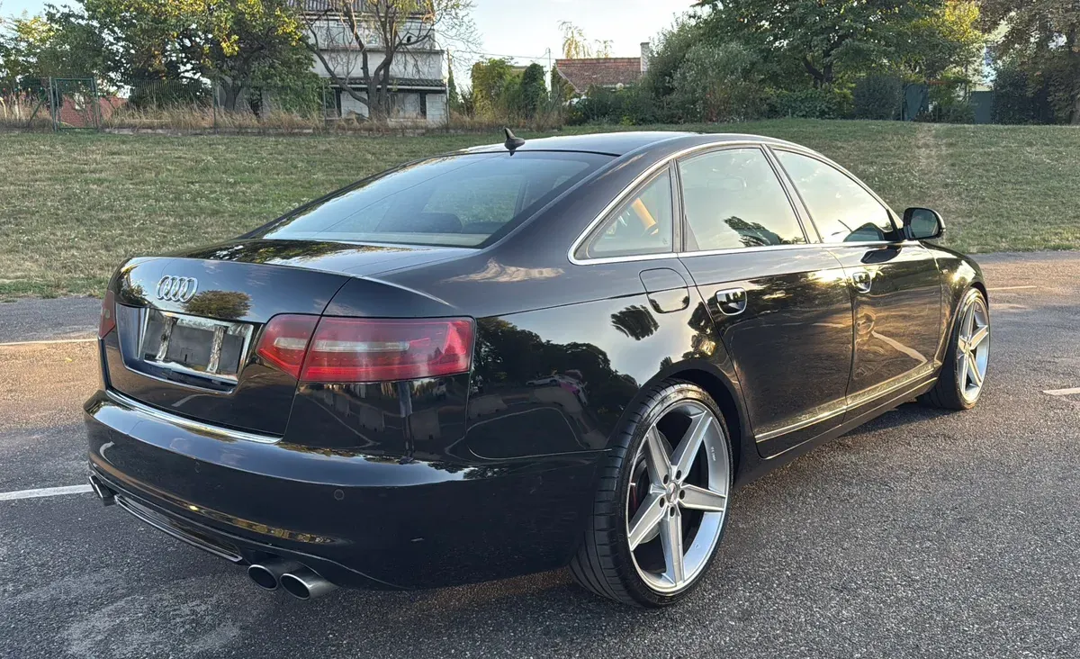 Audi A6 2010 photo 3