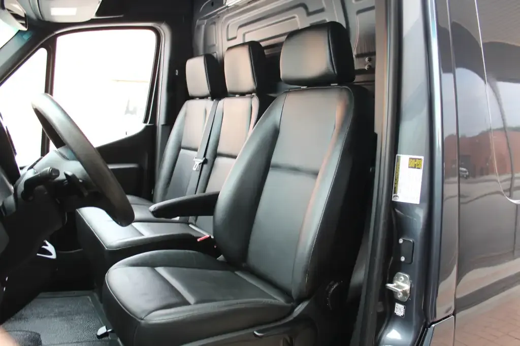 Mercedes-Benz Sprinter 2022 photo 5