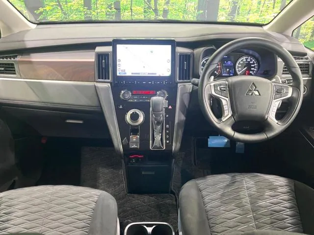 Mitsubishi Delica D:5 G 2020 photo 2