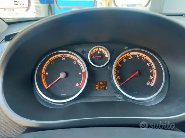 Opel Corsa 2009 photo 3