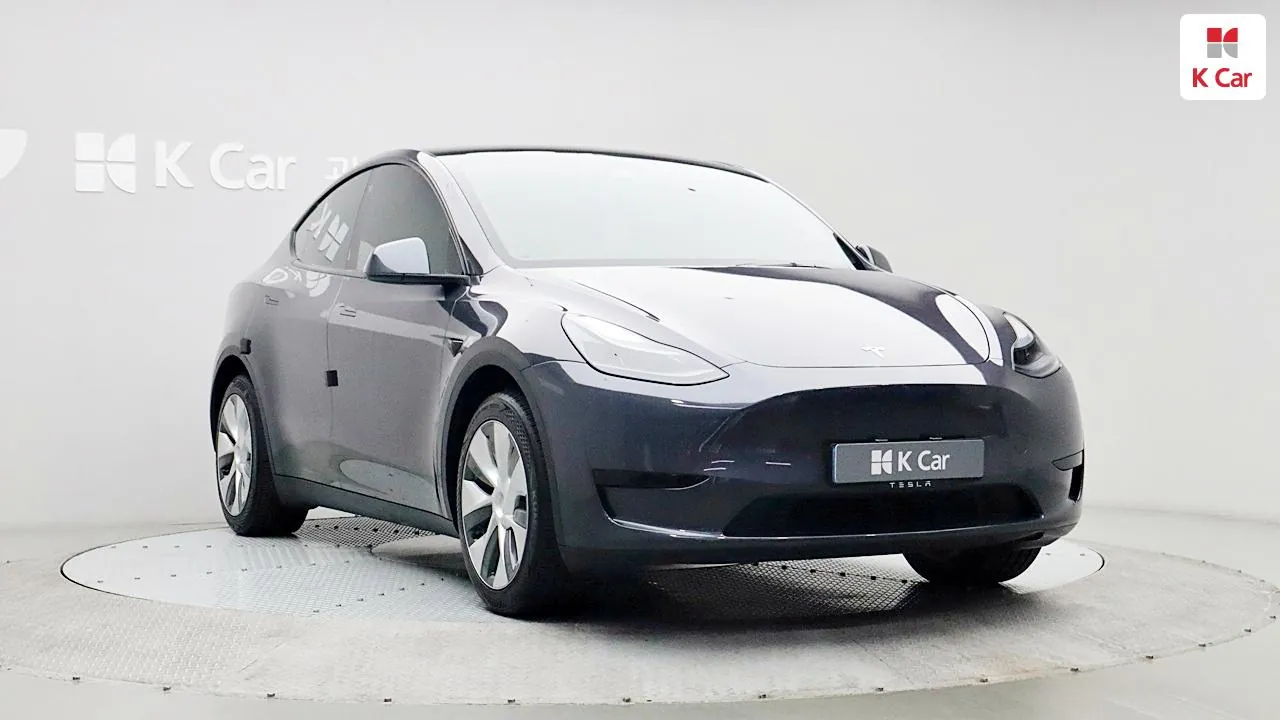 Tesla Model Y 2023 photo 3