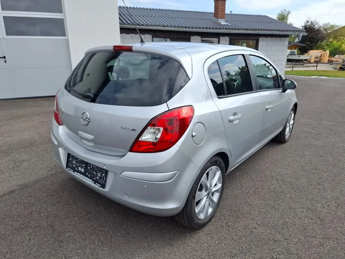Opel Corsa 2013 photo 3