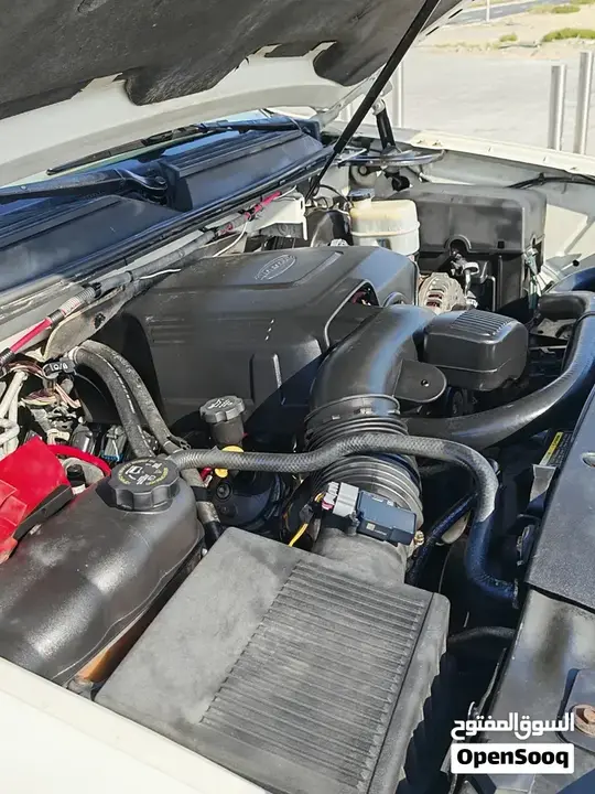 GMC Yukon 2010 photo 4