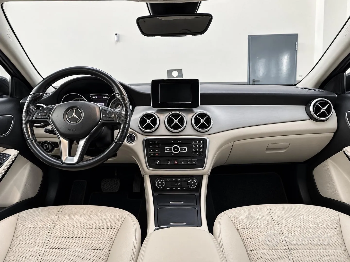 Mercedes-Benz Gla 2015 photo 5