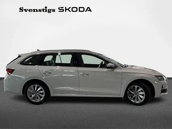 Skoda Octavia 2026 photo 3